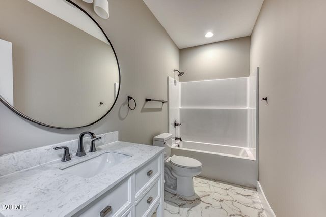 1091 Traders Walk, Johnson City, TN 37601