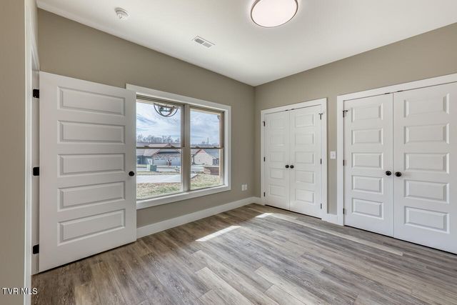 1091 Traders Walk, Johnson City, TN 37601