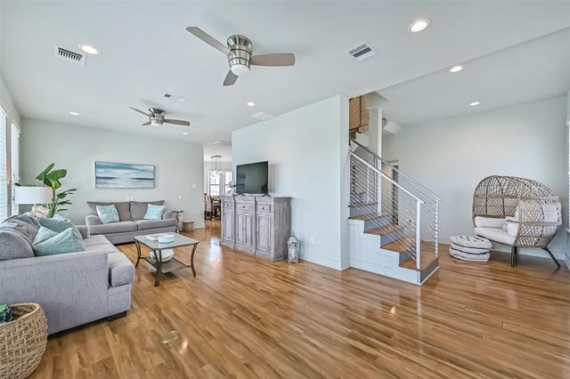 4214 Spanish Main, Galveston, TX 77554