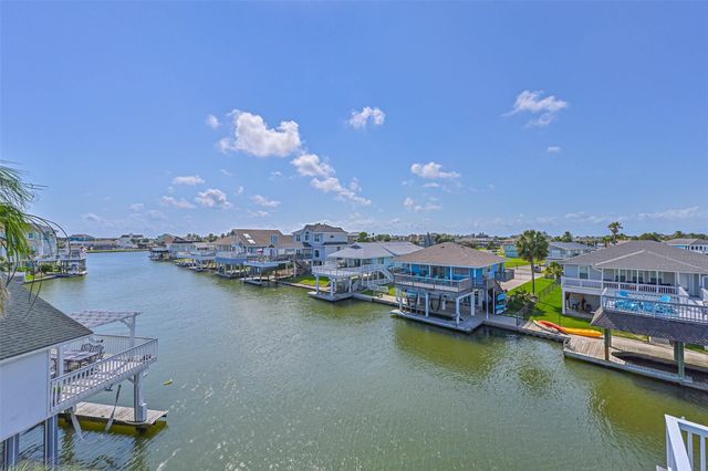 4214 Spanish Main, Galveston, TX 77554