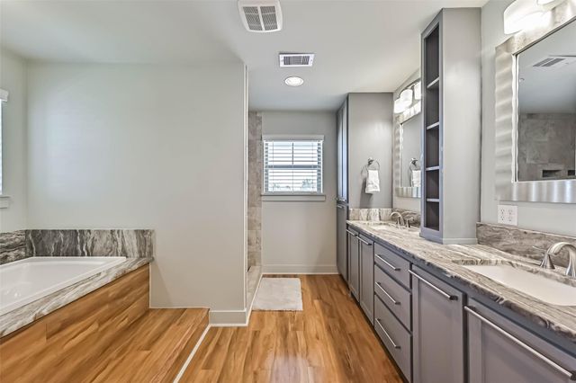 4214 Spanish Main, Galveston, TX 77554