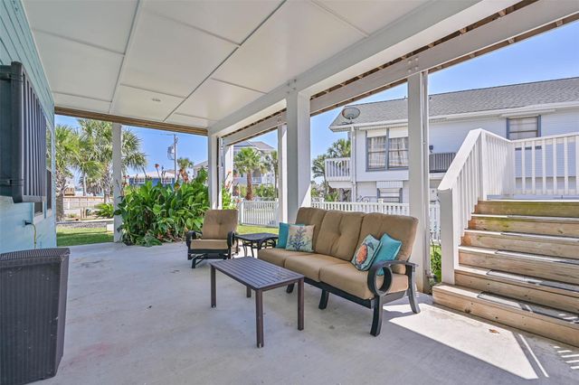 4214 Spanish Main, Galveston, TX 77554