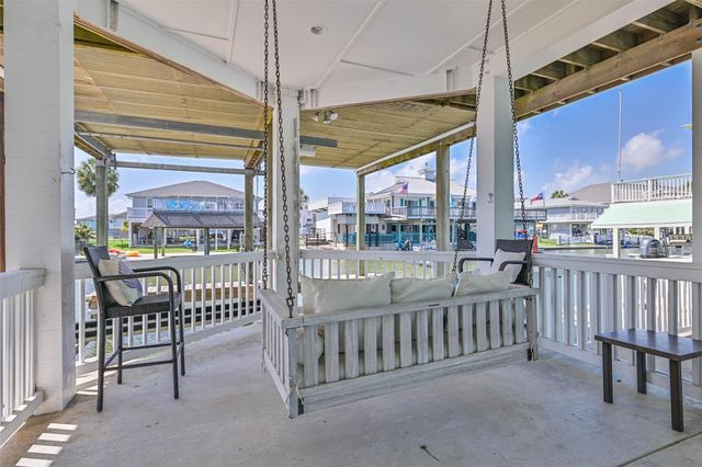 4214 Spanish Main, Galveston, TX 77554