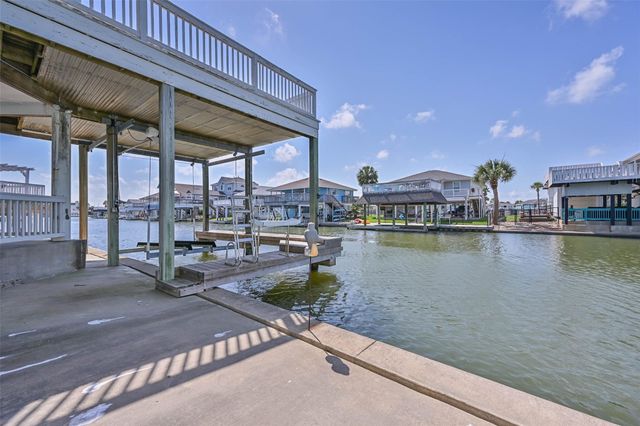 4214 Spanish Main, Galveston, TX 77554