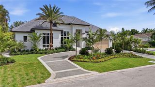 744 Willowhead DR, Naples, FL 34103