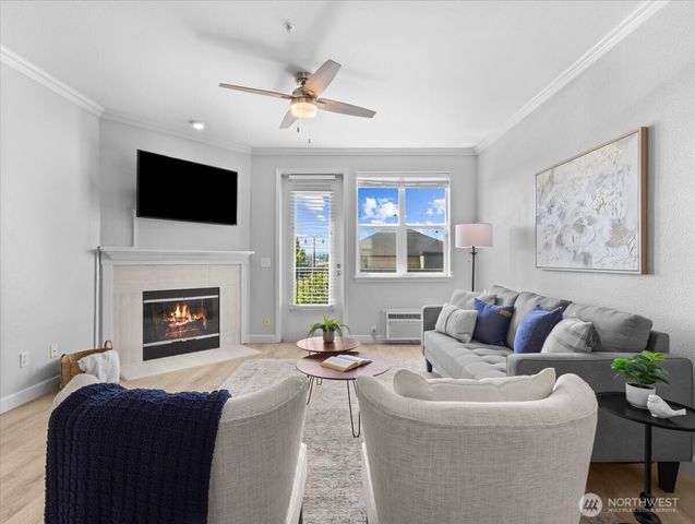 758 SE Fairwinds Loop, Vancouver, WA 98661