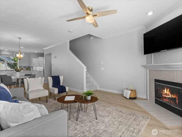 758 SE Fairwinds Loop, Vancouver, WA 98661