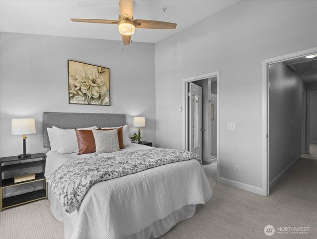 758 SE Fairwinds Loop, Vancouver, WA 98661