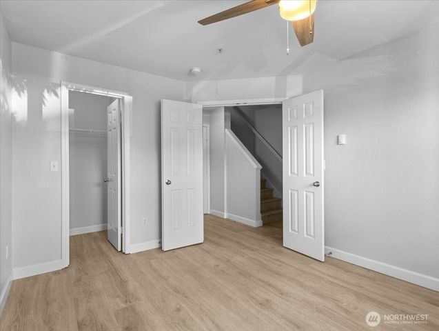 758 SE Fairwinds Loop, Vancouver, WA 98661