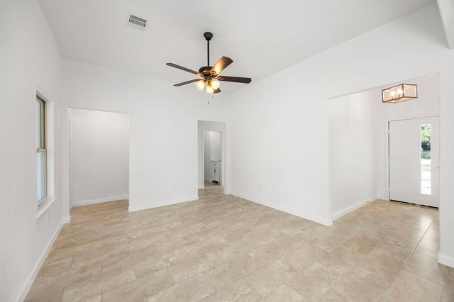 103 County Road 5019, Cleveland, TX 77327