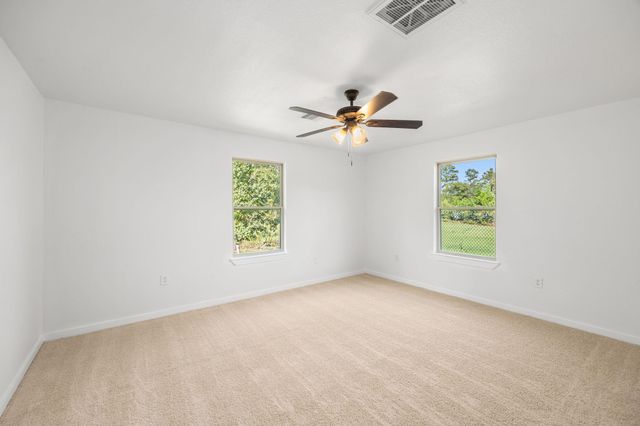 103 County Road 5019, Cleveland, TX 77327