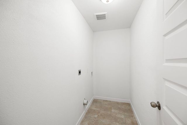 103 County Road 5019, Cleveland, TX 77327