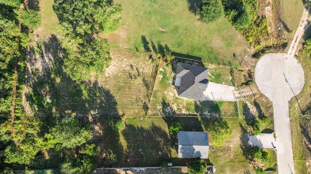 103 County Road 5019, Cleveland, TX 77327