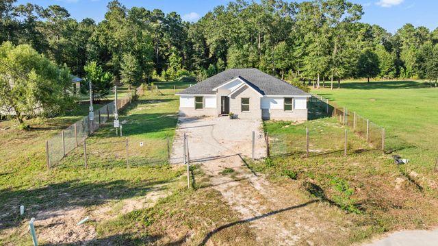 103 County Road 5019, Cleveland, TX 77327
