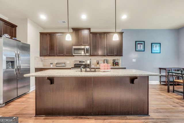 102 Douglas Fir Drive, Jackson, GA 30233