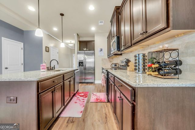 102 Douglas Fir Drive, Jackson, GA 30233