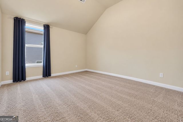 102 Douglas Fir Drive, Jackson, GA 30233