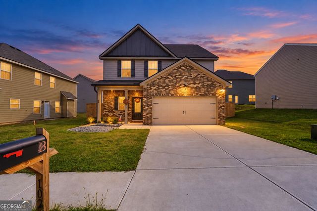 102 Douglas Fir Drive, Jackson, GA 30233