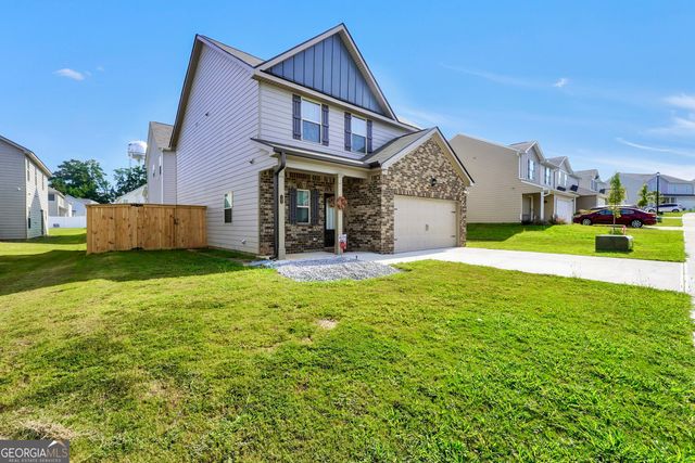 102 Douglas Fir Drive, Jackson, GA 30233