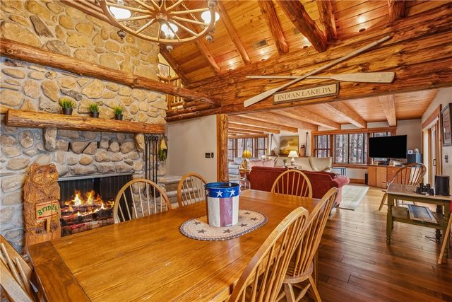 1697 Peninsula Drive, Indian Lake Boro, PA 15926