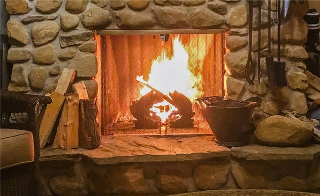 1697 Peninsula Drive, Indian Lake Boro, PA 15926