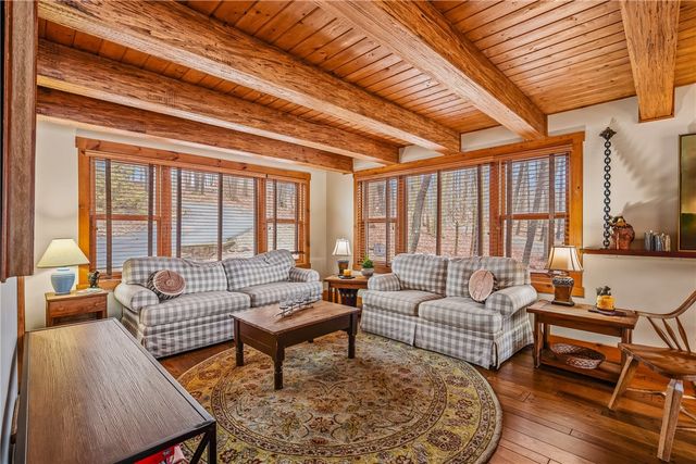 1697 Peninsula Drive, Indian Lake Boro, PA 15926