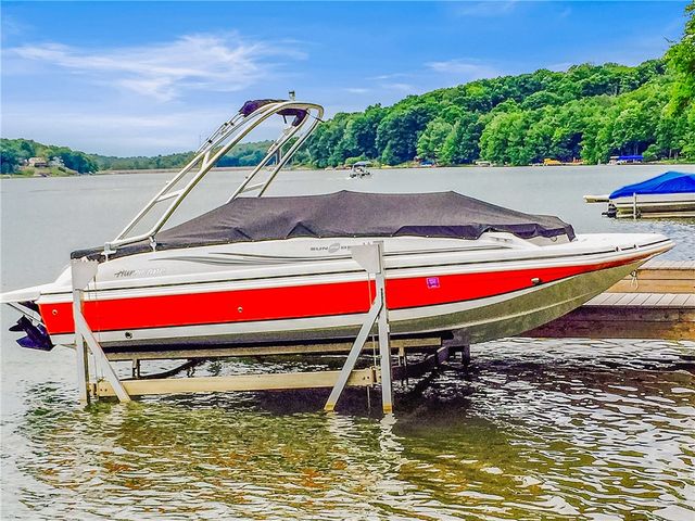 1697 Peninsula Drive, Indian Lake Boro, PA 15926