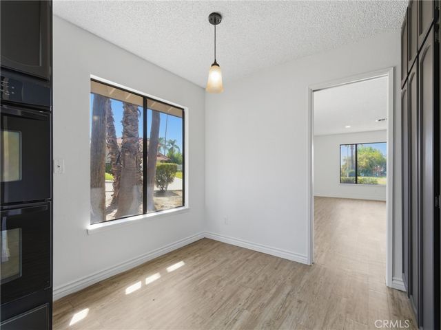 28813 Crimson Court, Highland, CA 92346
