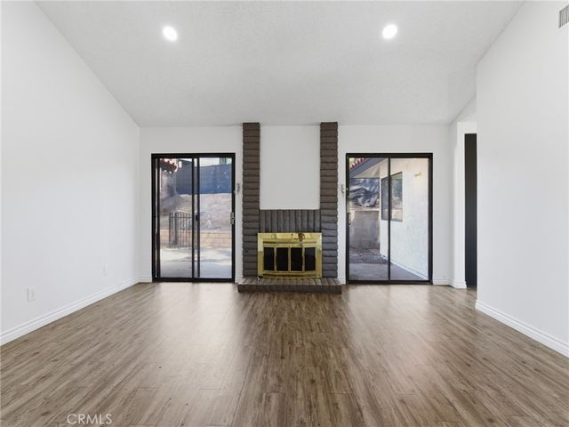 28813 Crimson Court, Highland, CA 92346