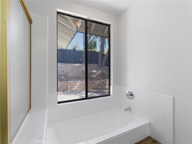 28813 Crimson Court, Highland, CA 92346