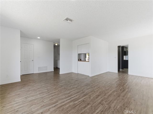28813 Crimson Court, Highland, CA 92346