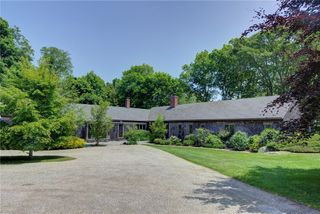 4 Alpond Drive, Newport, RI 02840