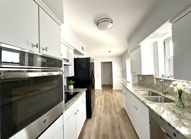 713 Terryland Drive, Richardson, TX 75080