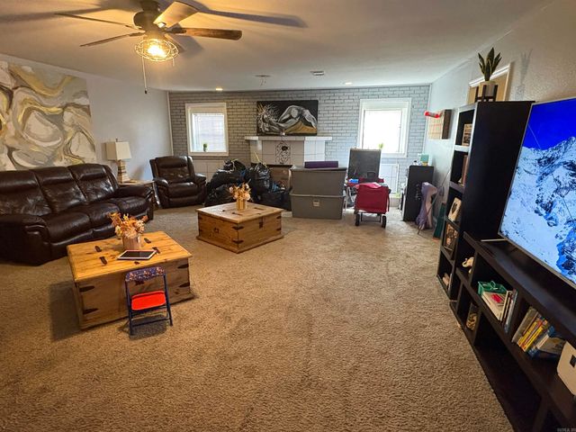3405 Pinewood Loop, Little Rock, AR 72209