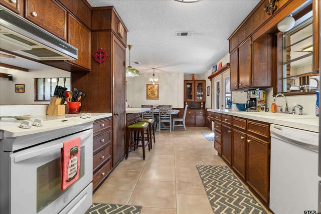 13929/13943 CR 1140, Tyler, TX 75709