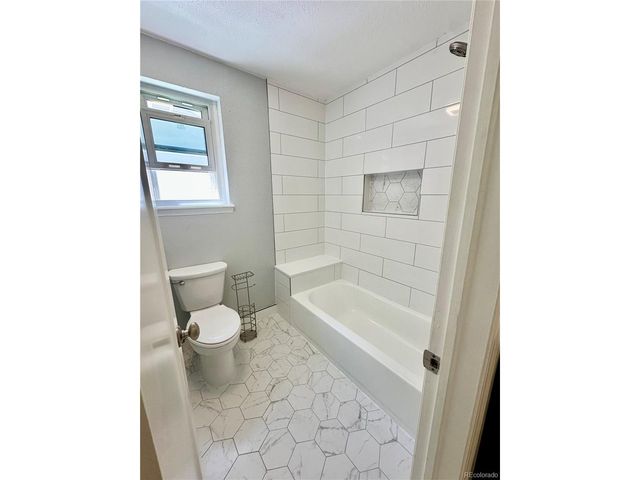 7629 S Monaco Way, Centennial, CO 80112