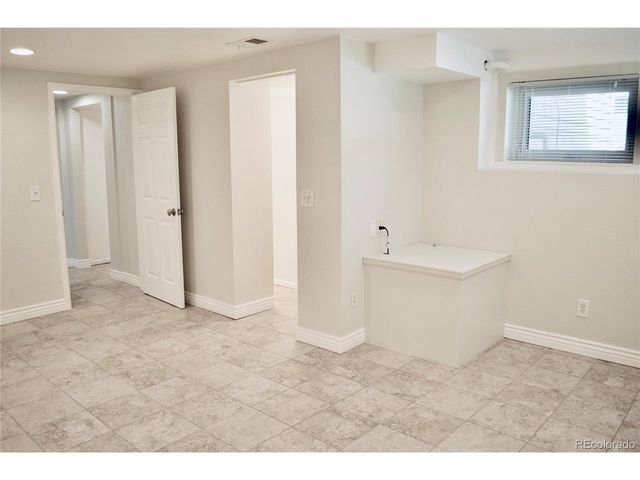 7629 S Monaco Way, Centennial, CO 80112