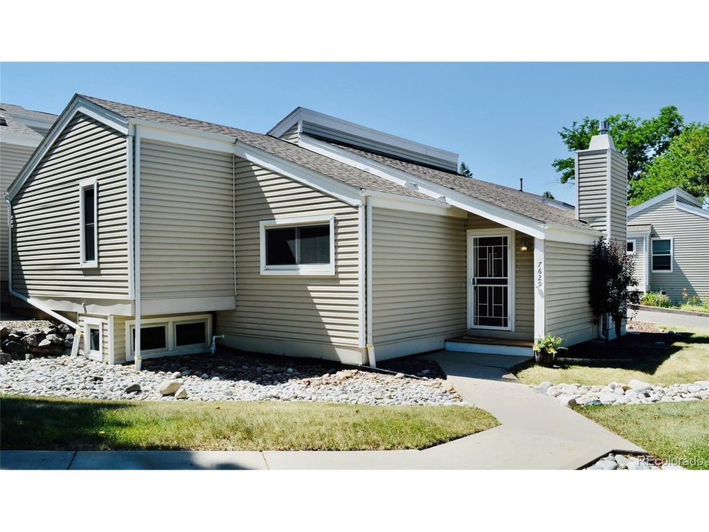 7629 S Monaco Way, Centennial, CO 80112