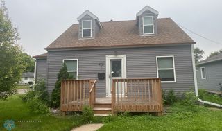 402 Dudrey Court, Moorhead, MN 56560
