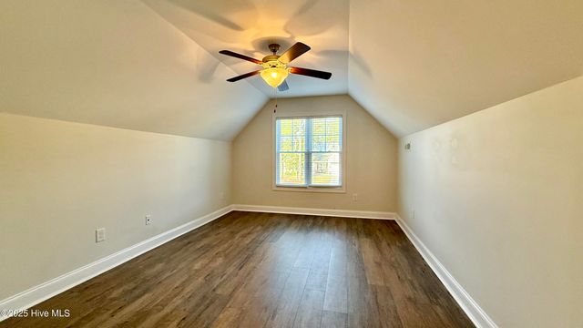 87 Strut Way, Rocky Point, NC 28457