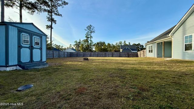 87 Strut Way, Rocky Point, NC 28457