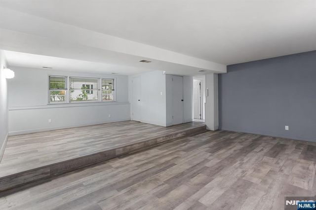 339 Beechwood Road, Oradell, NJ 07649