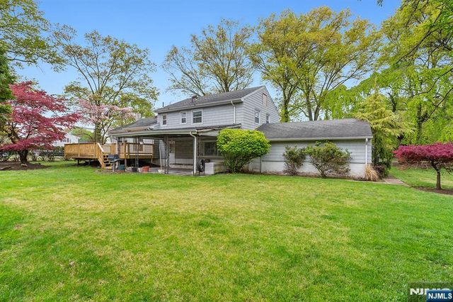 339 Beechwood Road, Oradell, NJ 07649