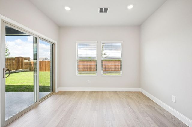 718 London Town Lane, Princeton, TX 75071