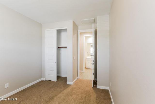 1219 E Glass Lane, Phoenix, AZ 85042