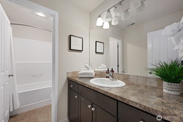 11103 172nd Avenue PL E, Bonney Lake, WA 98391