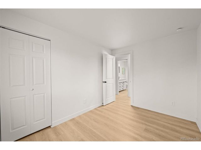 130 Garrison St, Lakewood, CO 80226