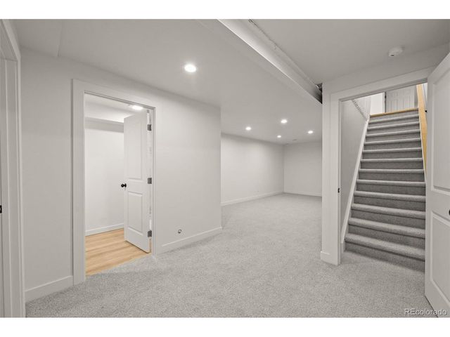 130 Garrison St, Lakewood, CO 80226