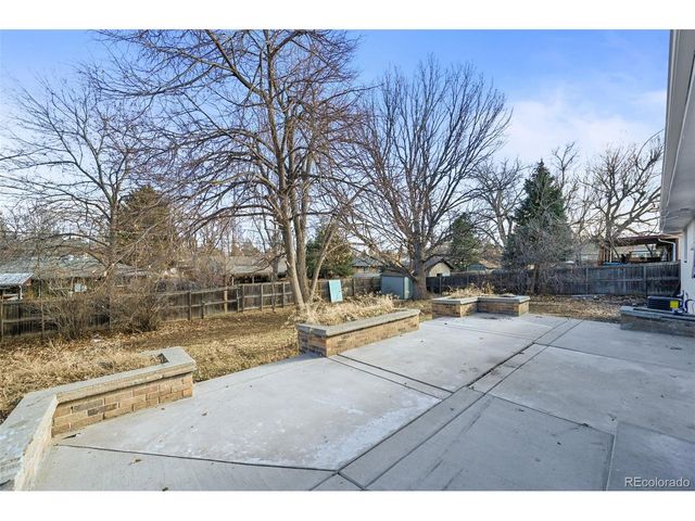 130 Garrison St, Lakewood, CO 80226