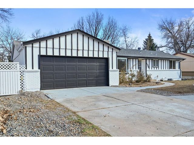 130 Garrison St, Lakewood, CO 80226